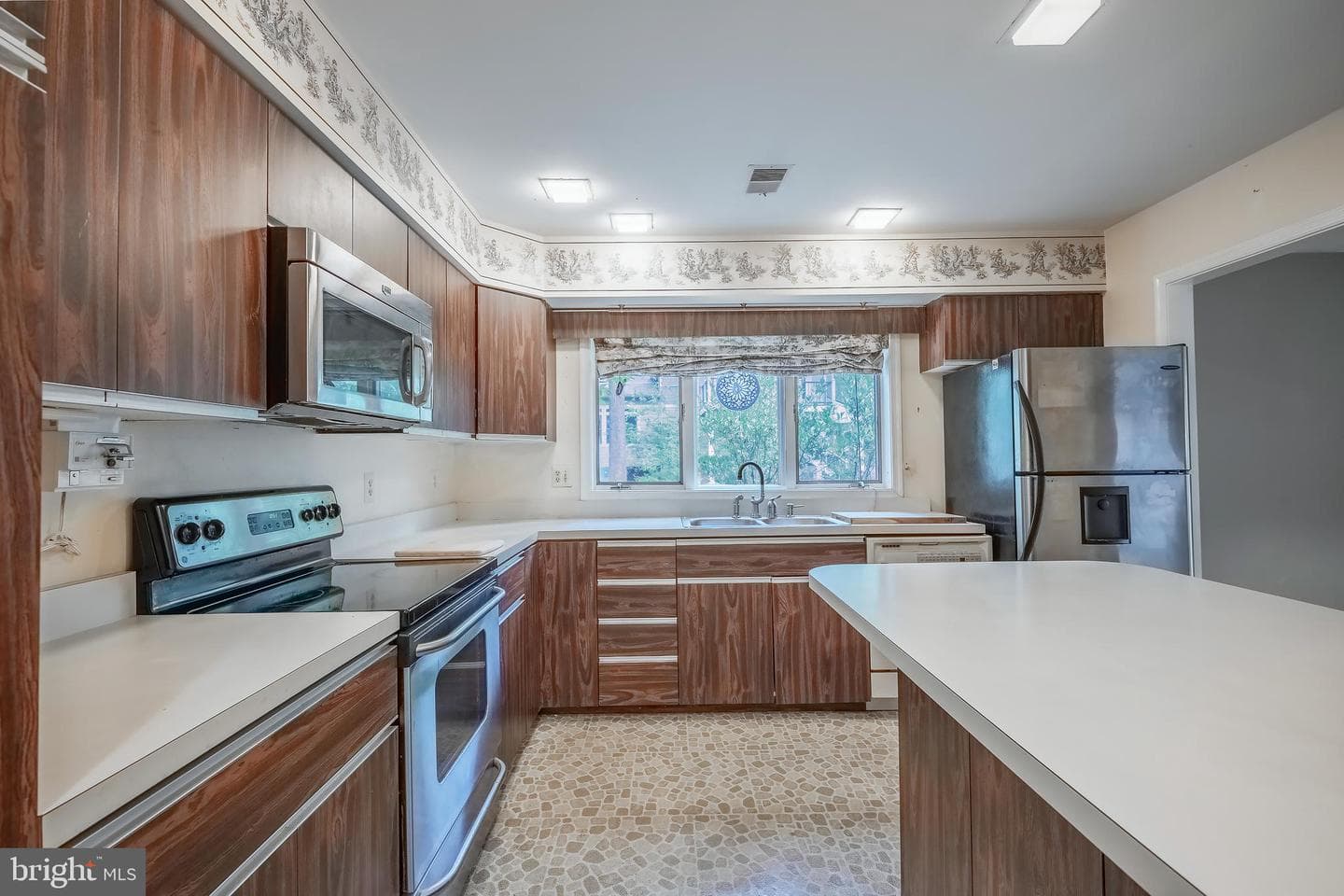 2505 Patrick Street photo 29