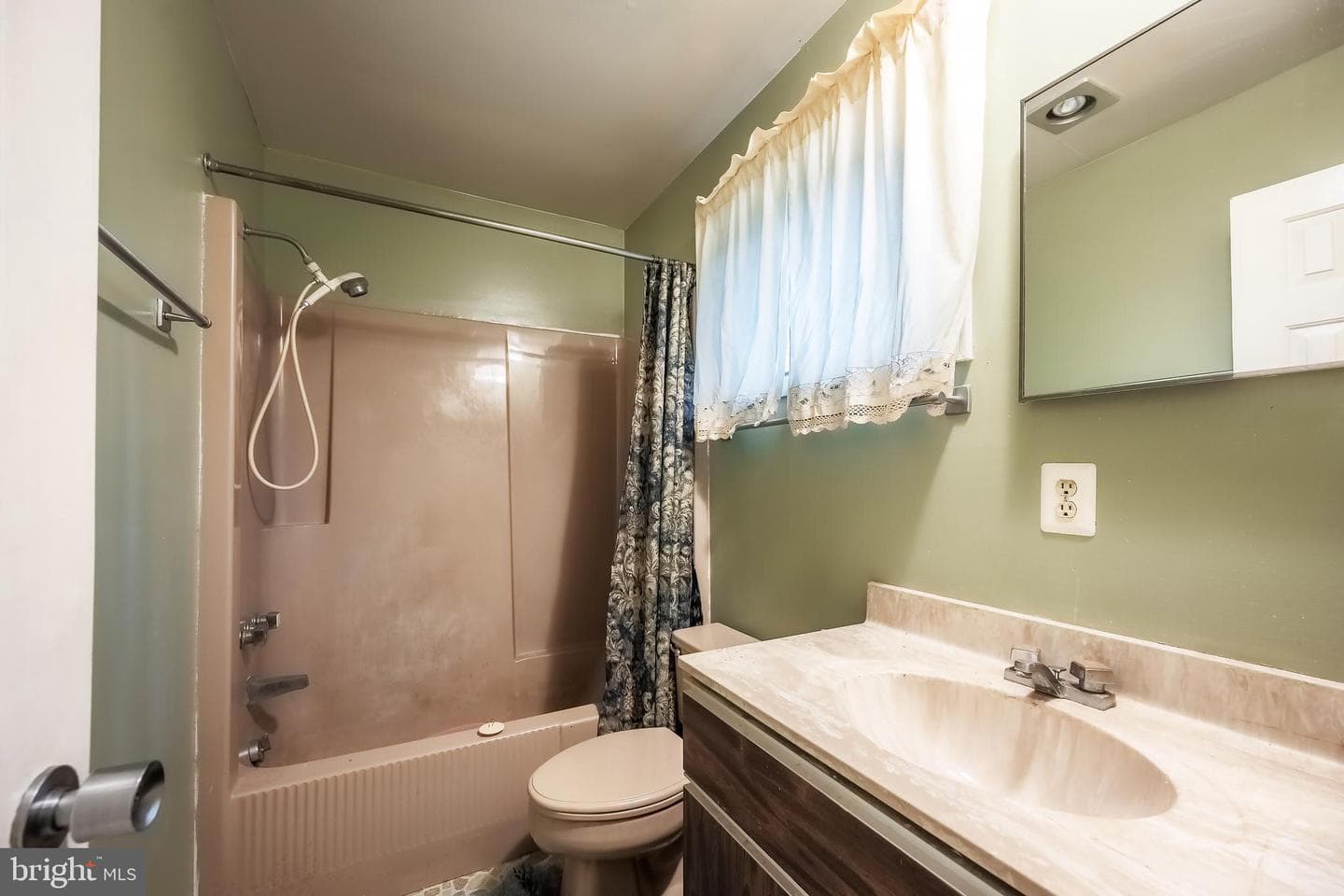 2505 Patrick Street photo 42