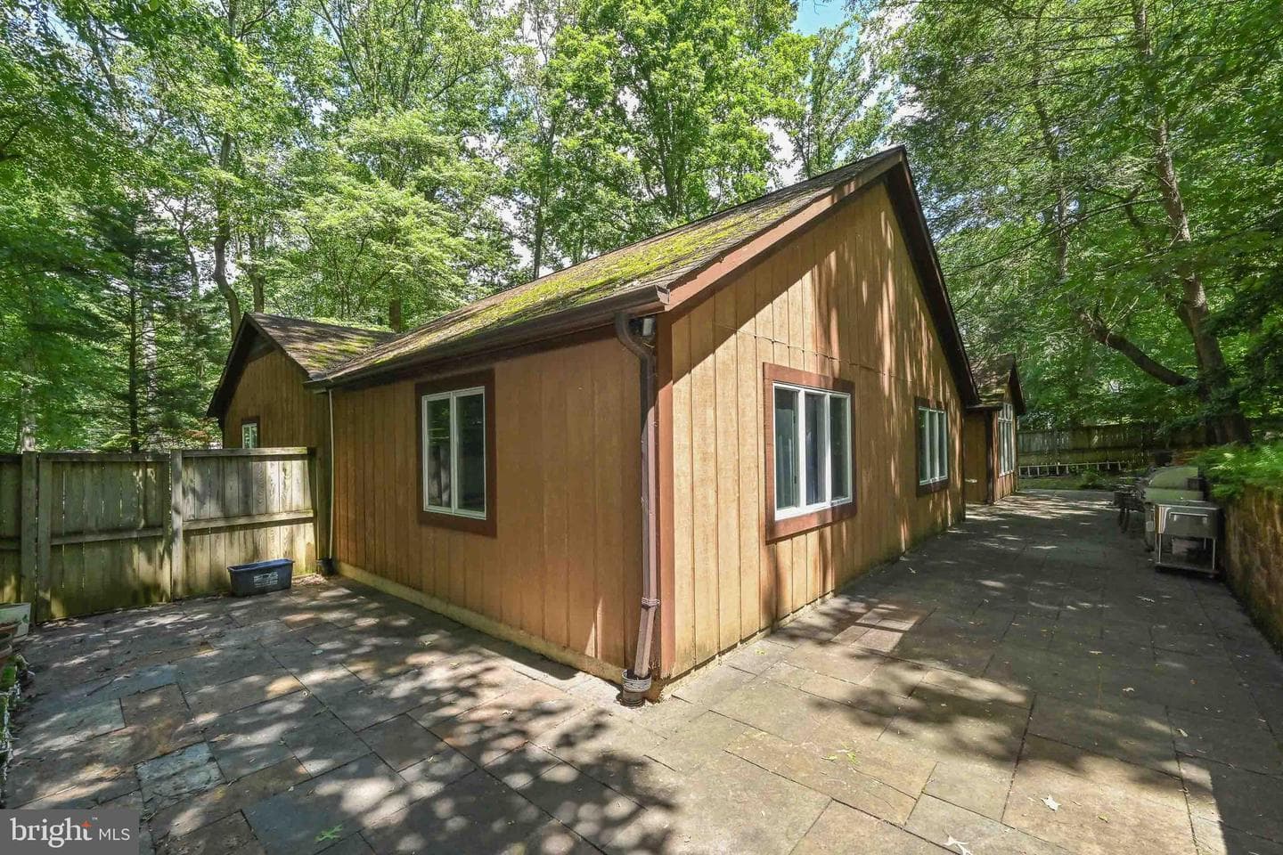 2505 Patrick Street photo 6
