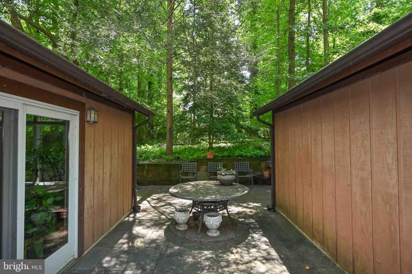 2505 Patrick Street photo 9