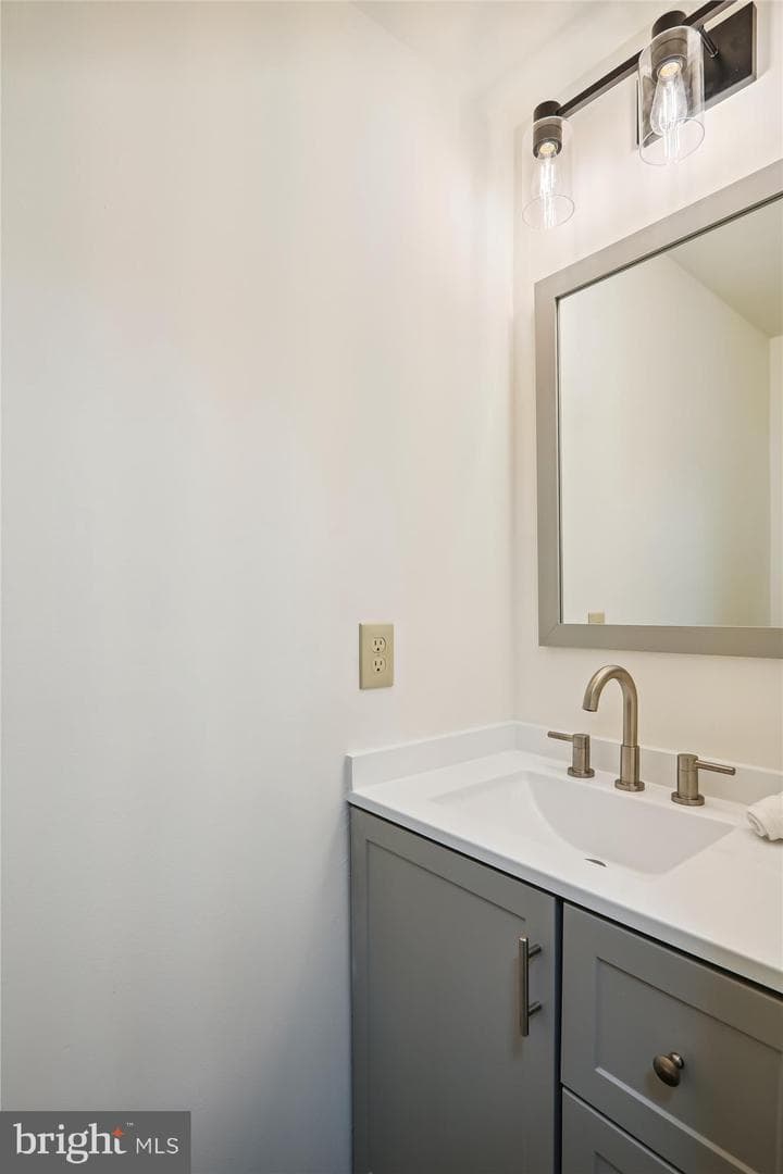 6509 Castine Lane photo 28