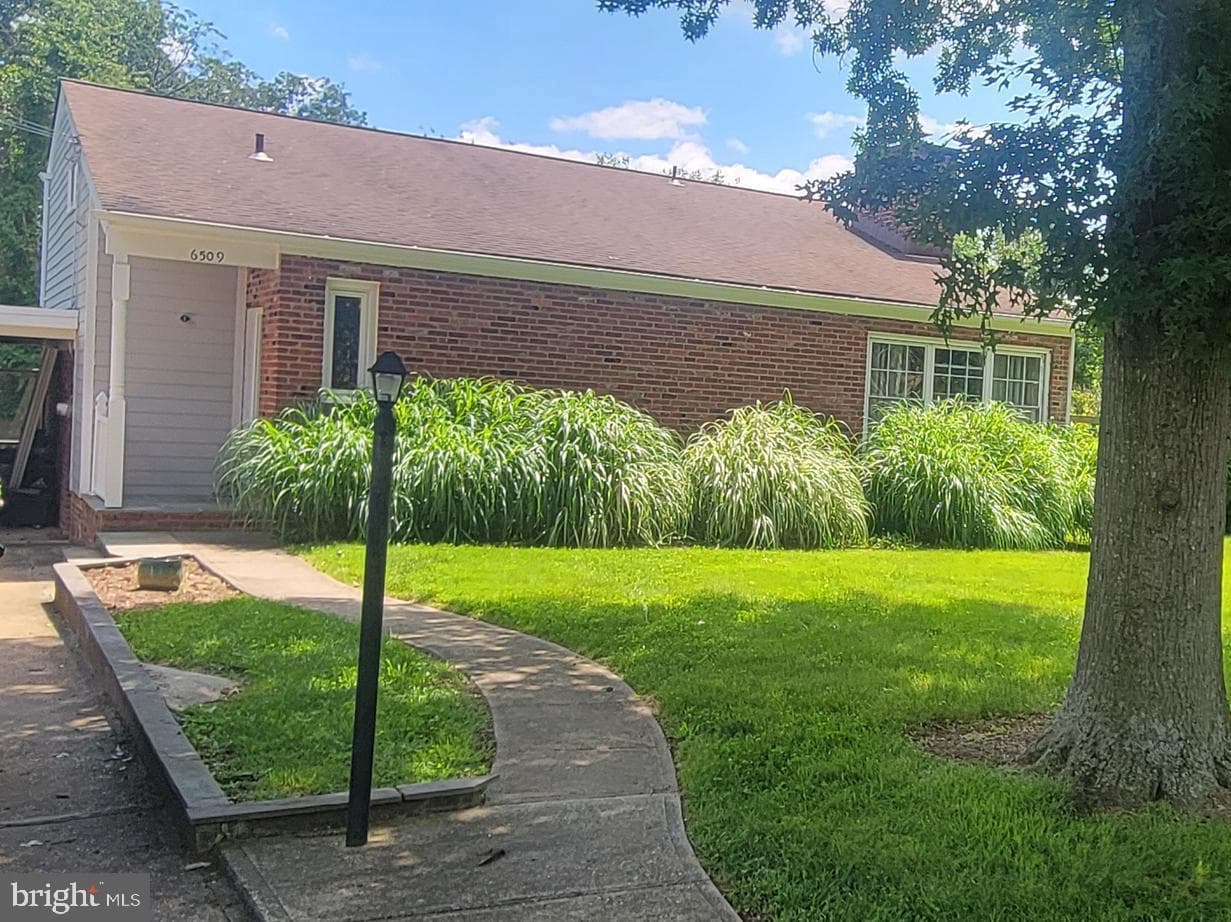 6509 Terry Drive photo 3