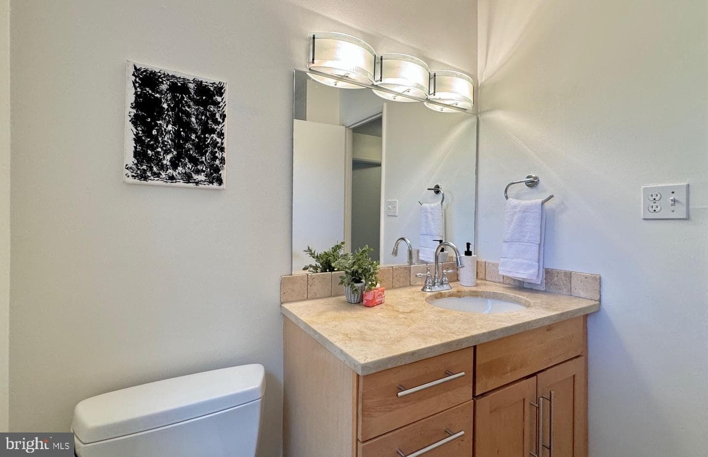 9202 Hambletonian Place photo 15