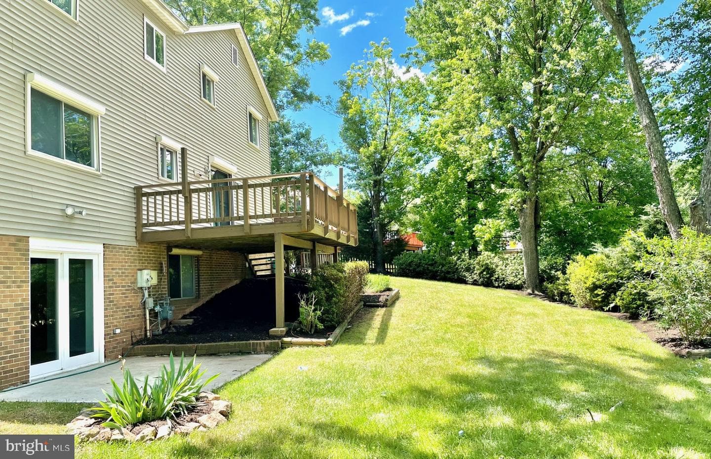9202 Hambletonian Place photo 27
