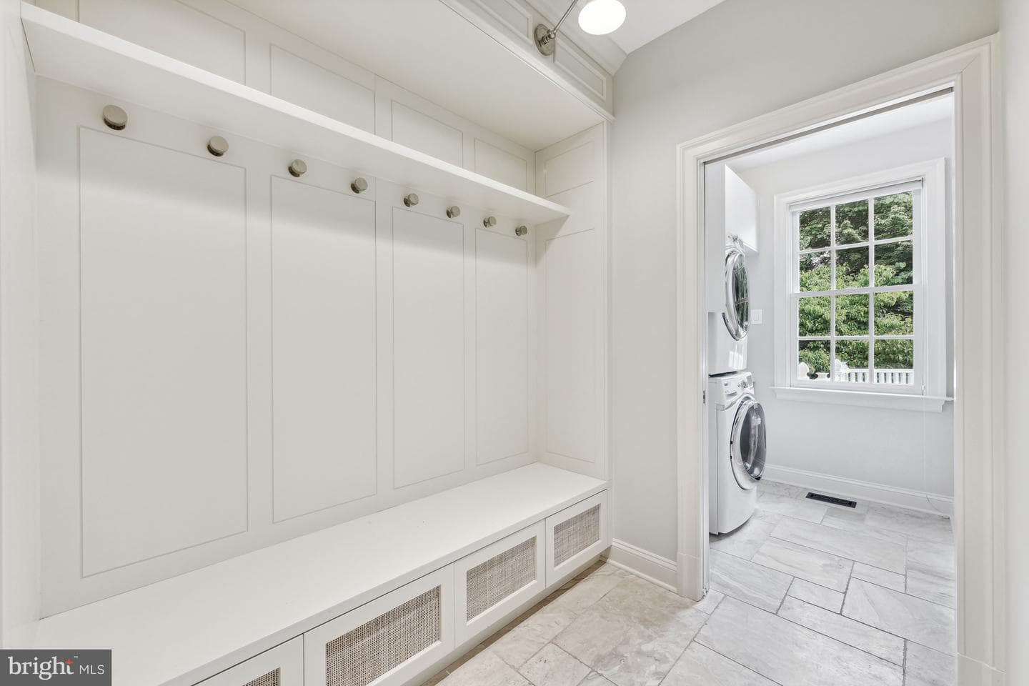 8894 Windy Ridge Way photo 16