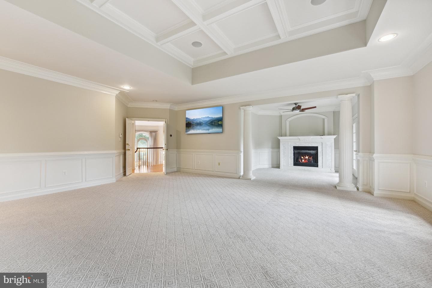 8894 Windy Ridge Way photo 18