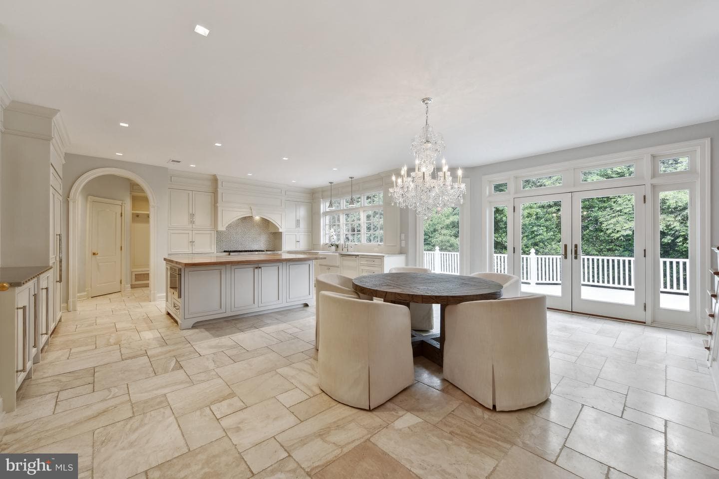 8894 Windy Ridge Way photo 9
