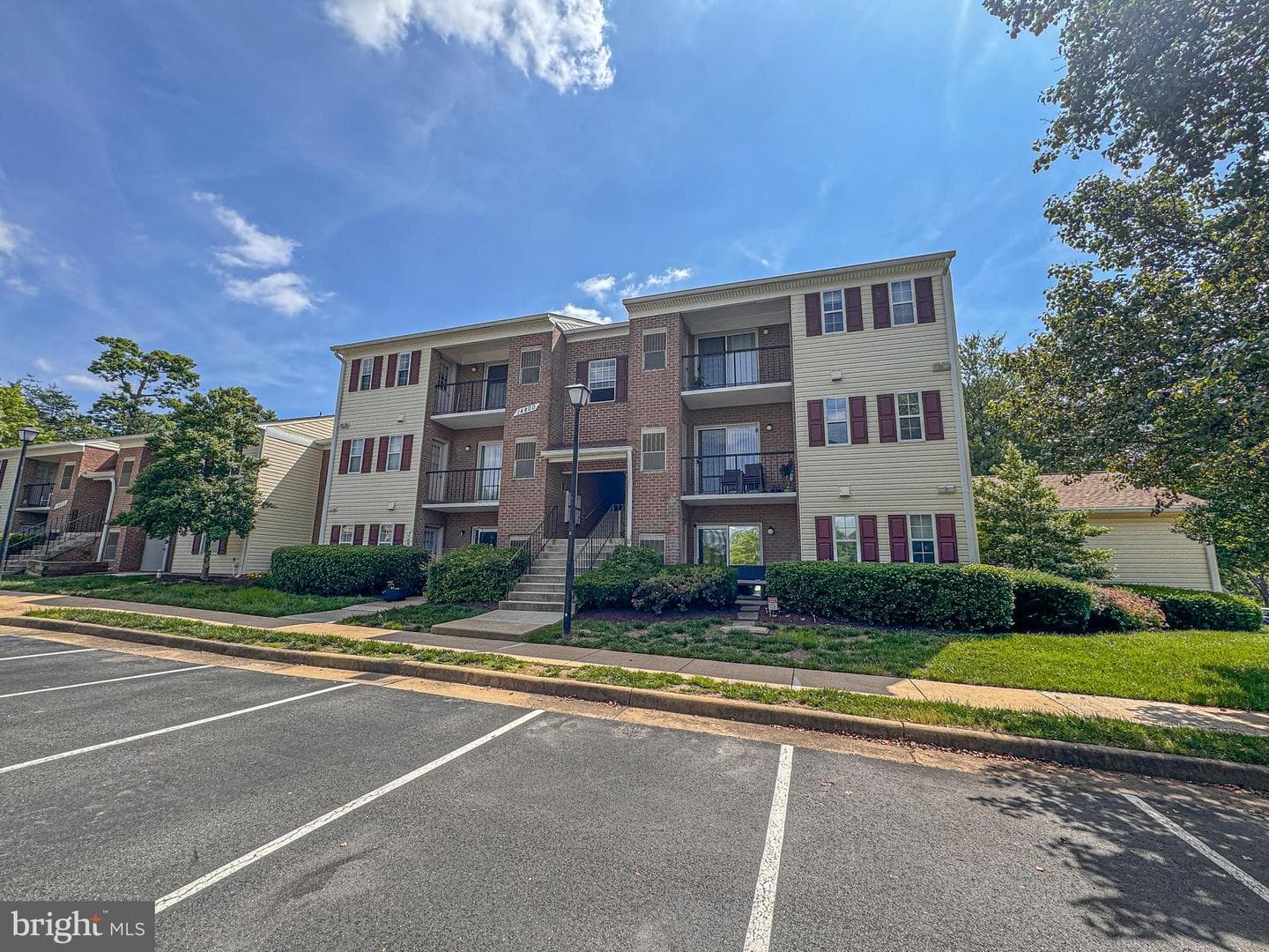 14800 Rydell Road #301 photo 2