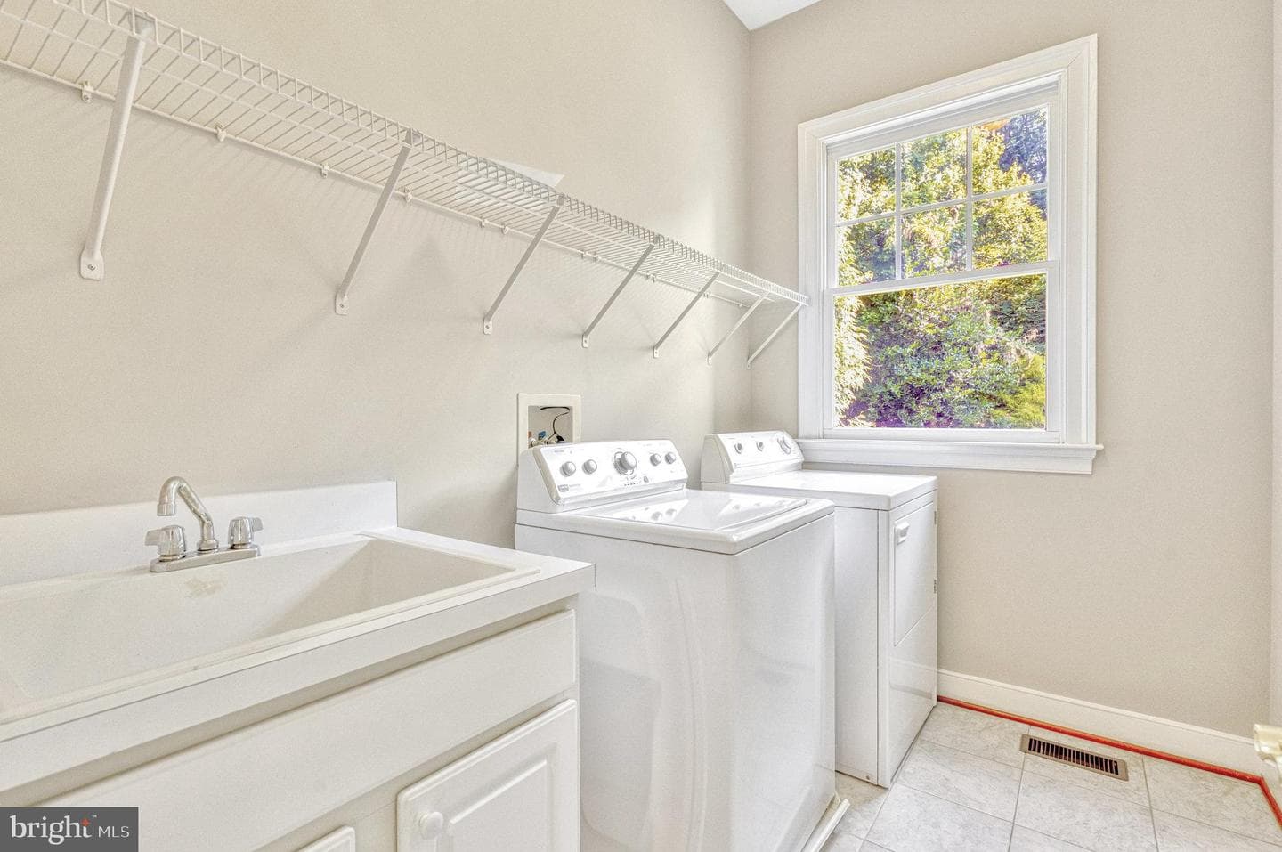 9076 Emma Ann Way photo 30