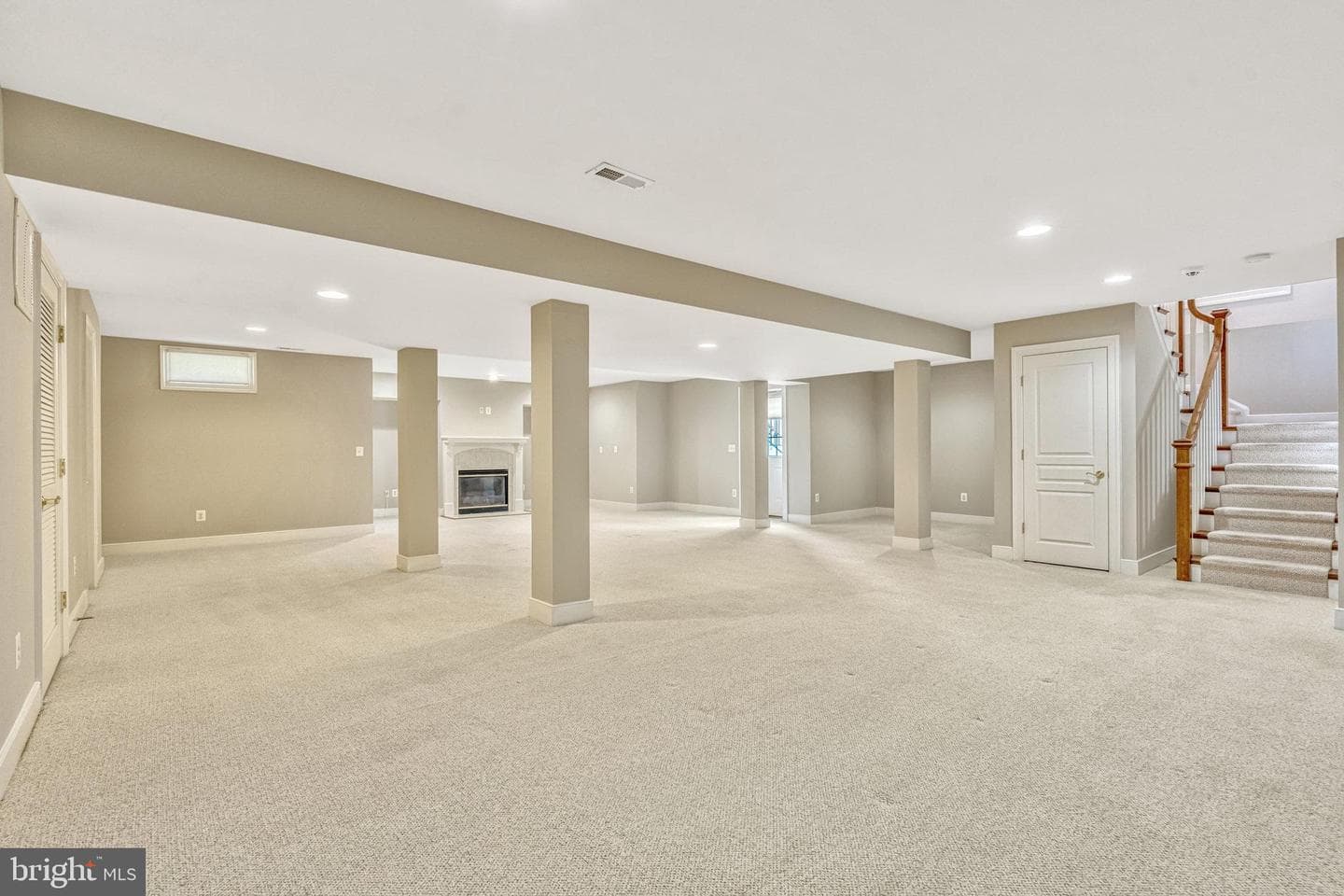 9076 Emma Ann Way photo 65