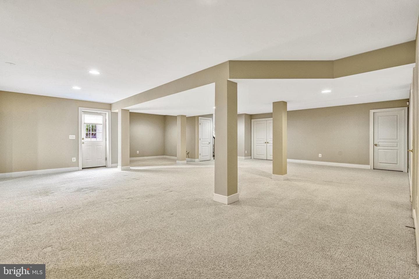 9076 Emma Ann Way photo 66
