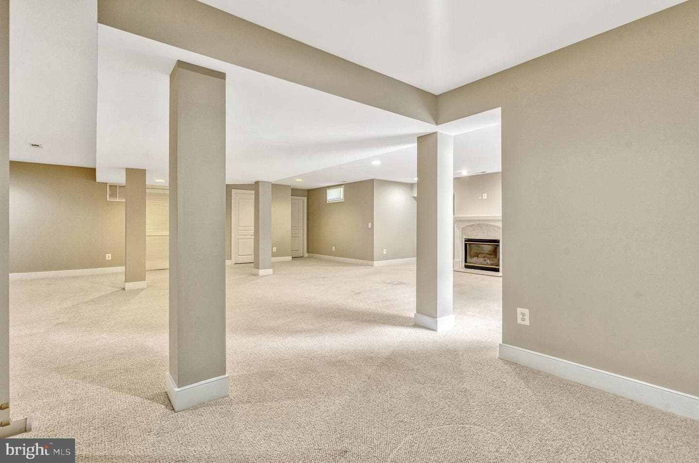 9076 Emma Ann Way photo 68