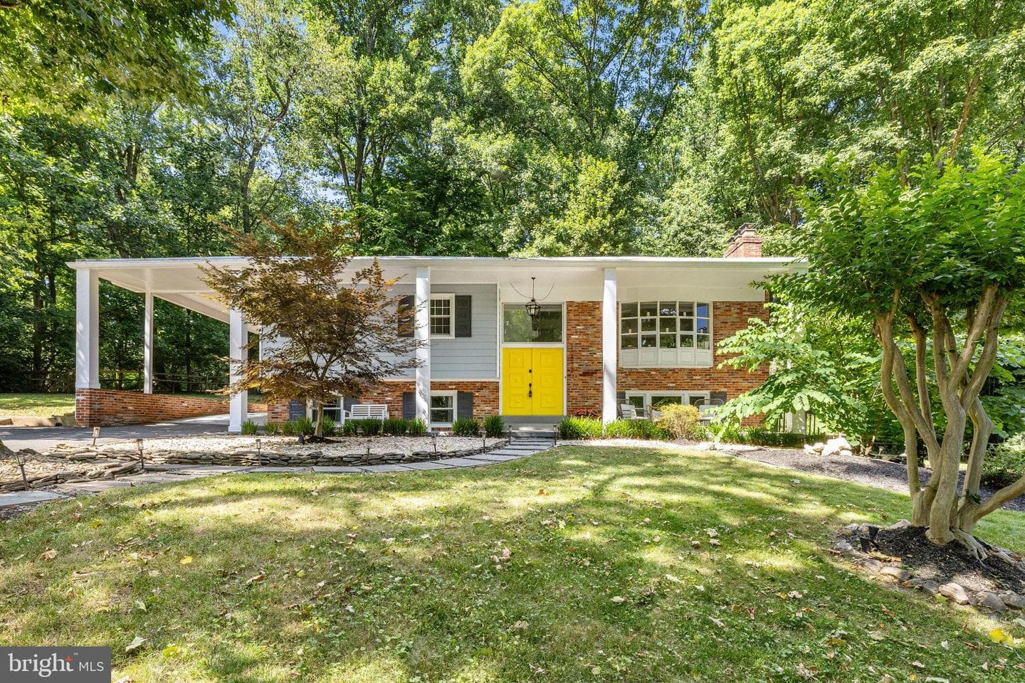 10232 Vale Road photo 2