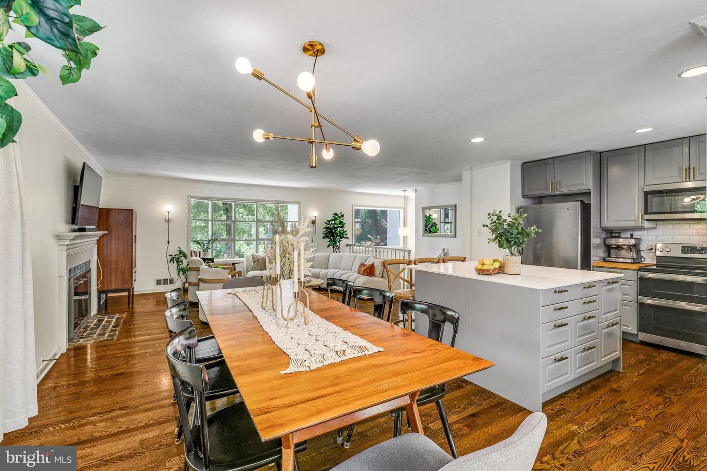 10232 Vale Road photo 22