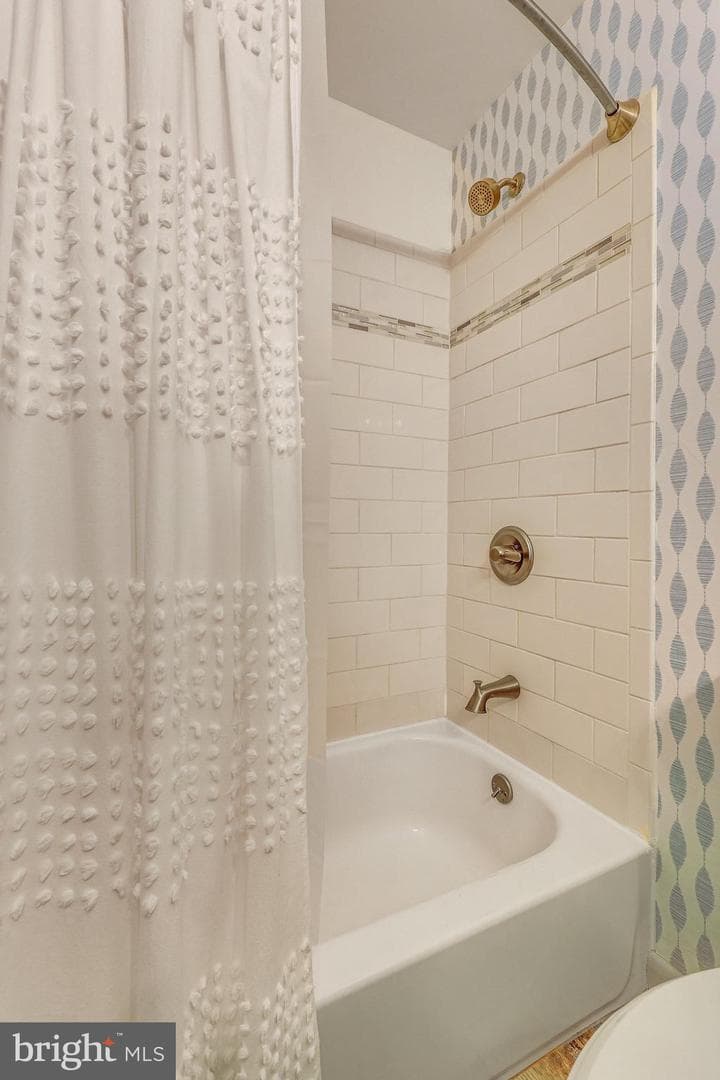 10232 Vale Road photo 26