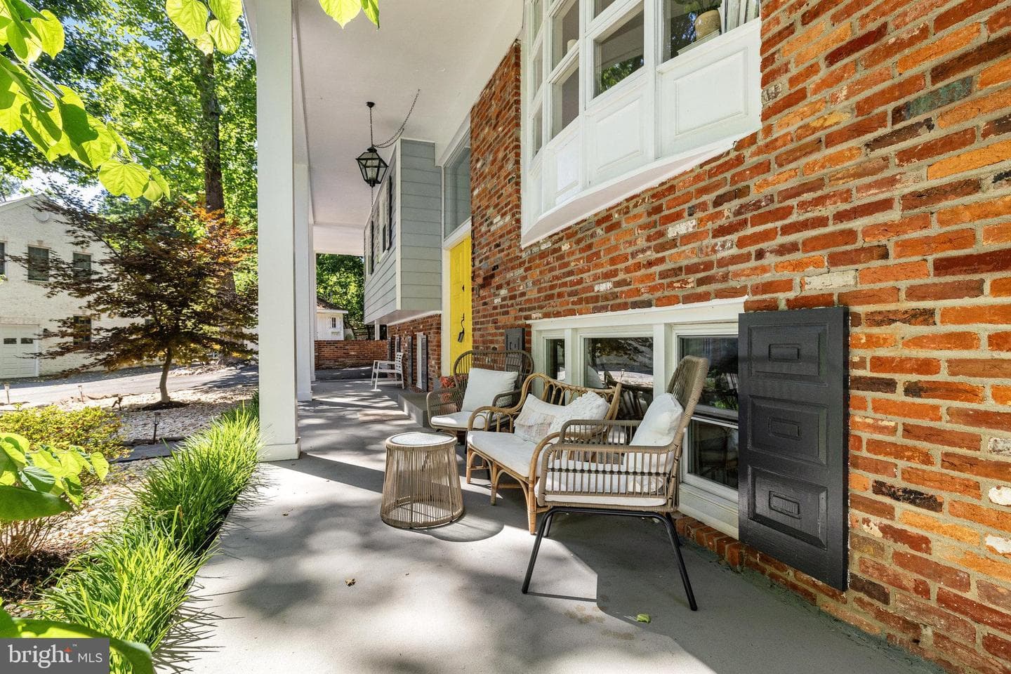 10232 Vale Road photo 4