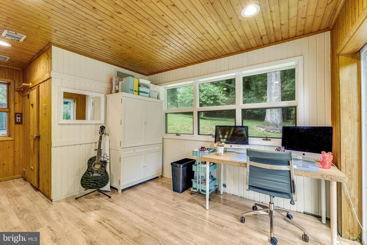 10232 Vale Road photo 45