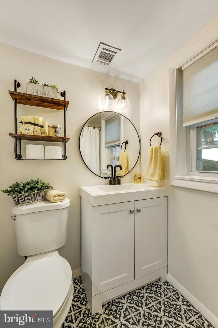 10232 Vale Road photo 50