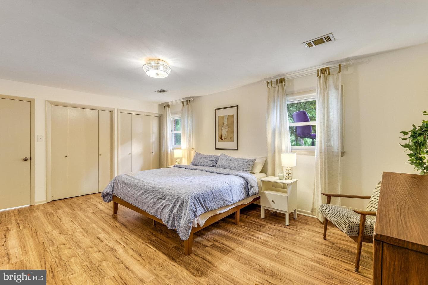 10232 Vale Road photo 55