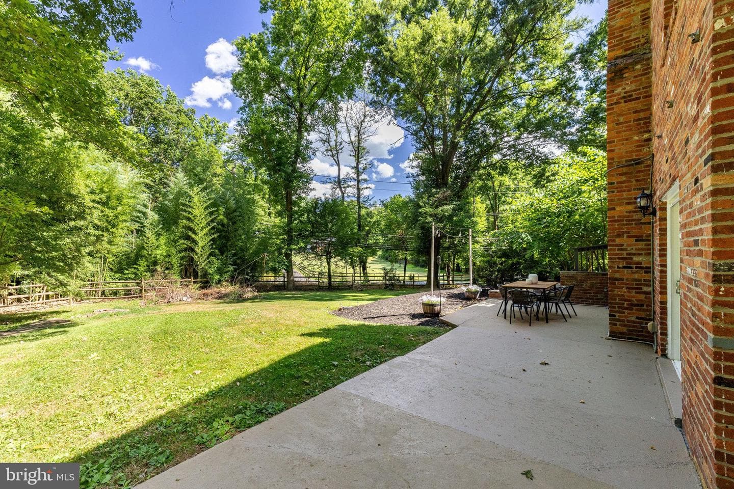 10232 Vale Road photo 65