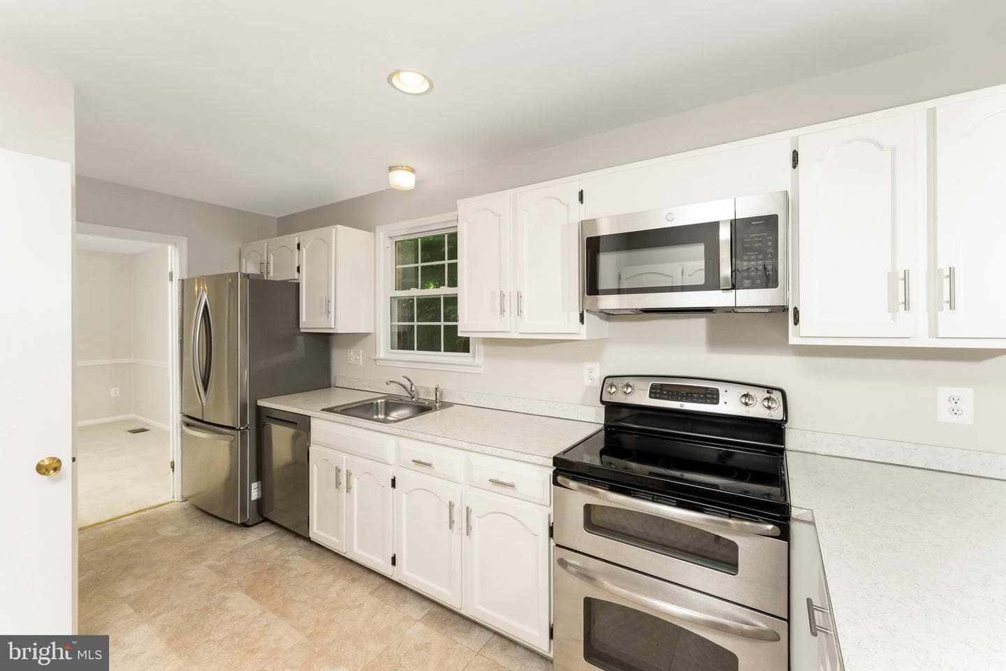 7016 Cottontail Court photo 9