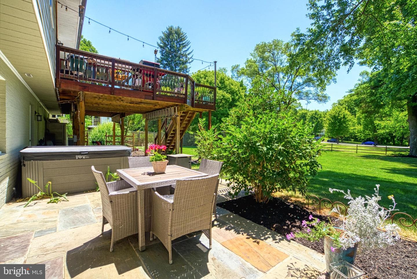 10411 Huntrace Way photo 29