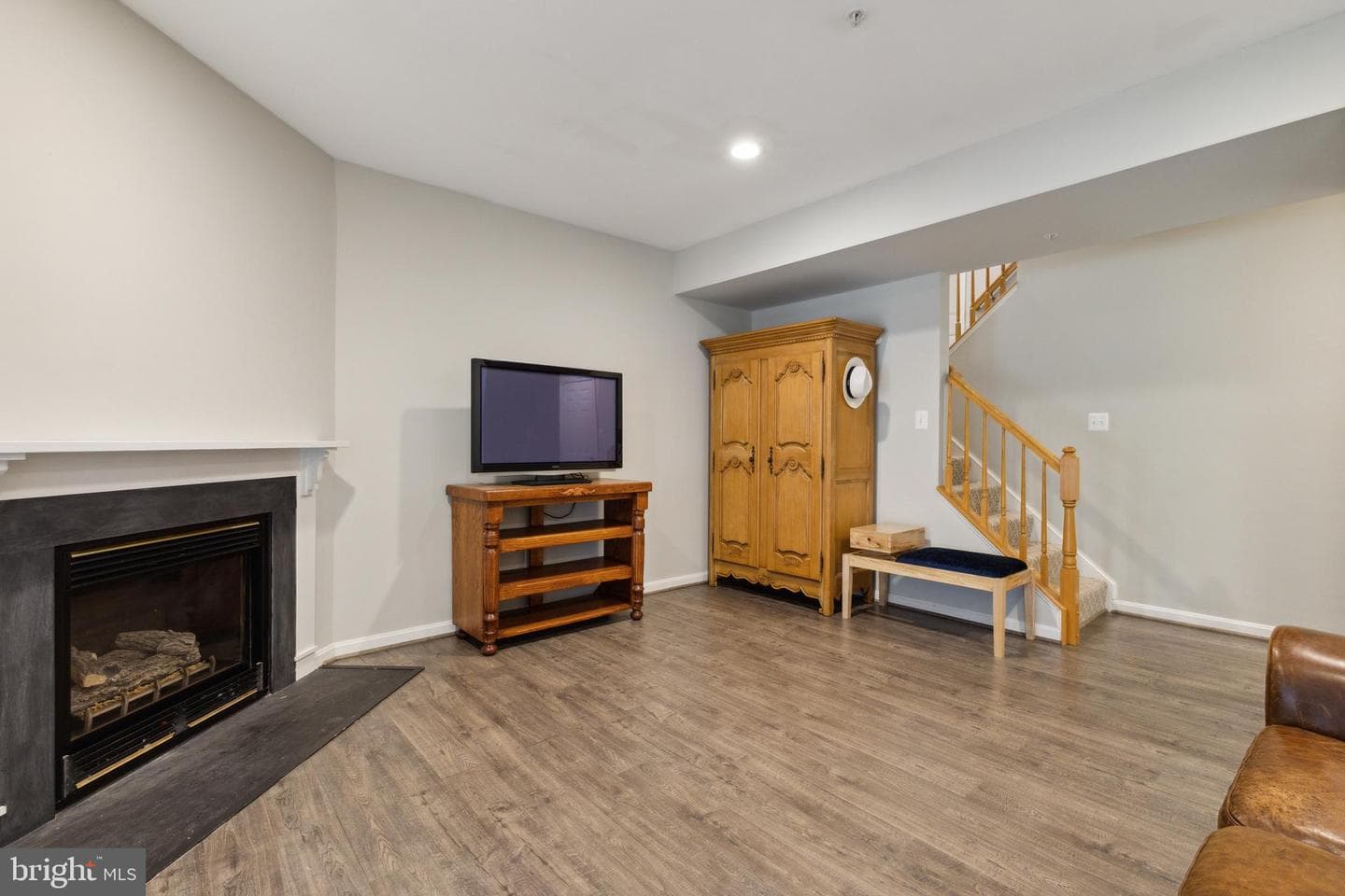 4782 Thornbury Drive photo 28