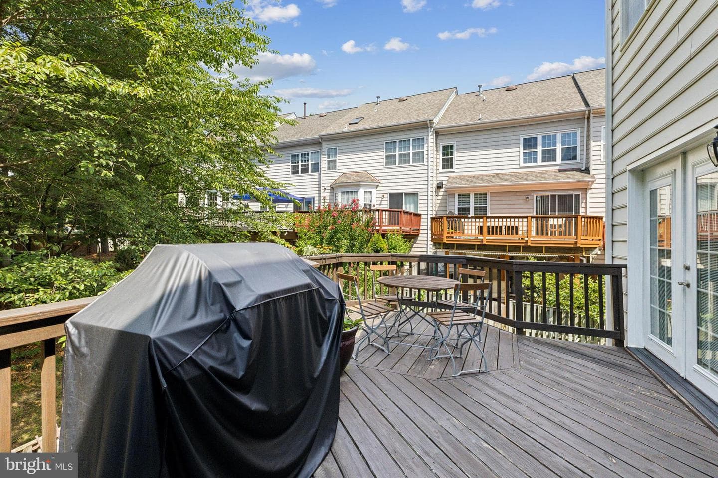 4782 Thornbury Drive photo 32