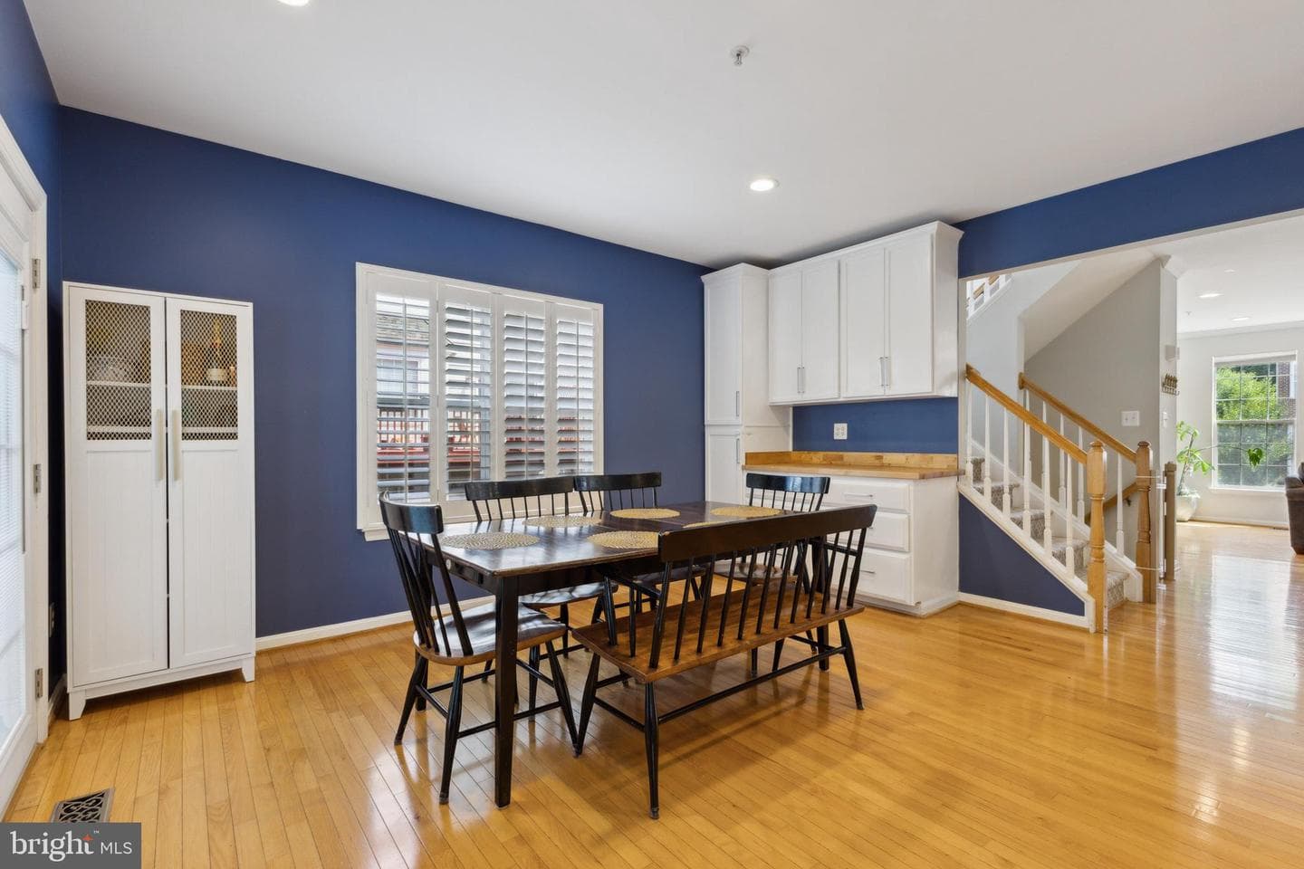 4782 Thornbury Drive photo 8