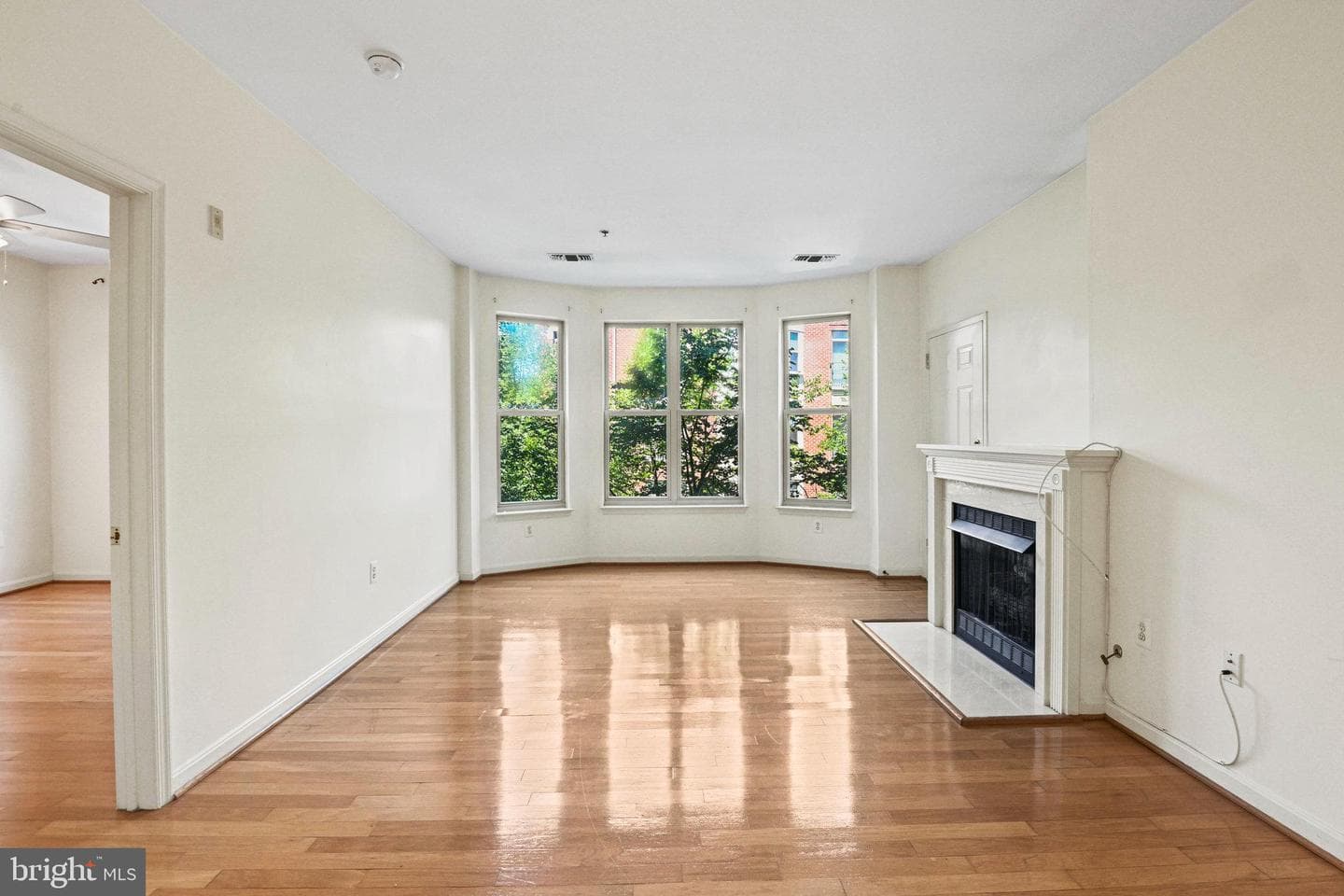 1855 Stratford Park Place #209 photo 9