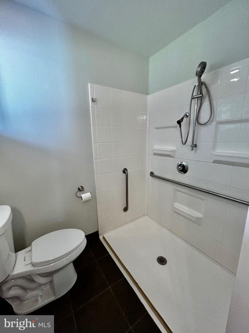 7211 Halifax Place photo 28