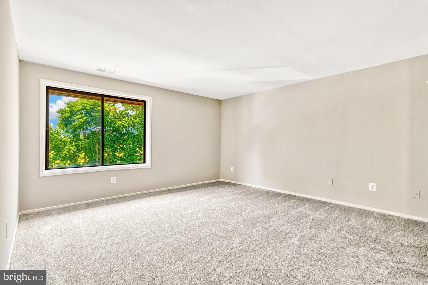 527 Florida Avenue #45 photo 11