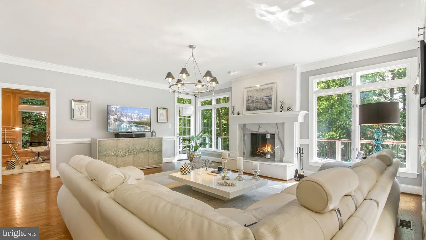 11317 Beach Mill Road photo 10