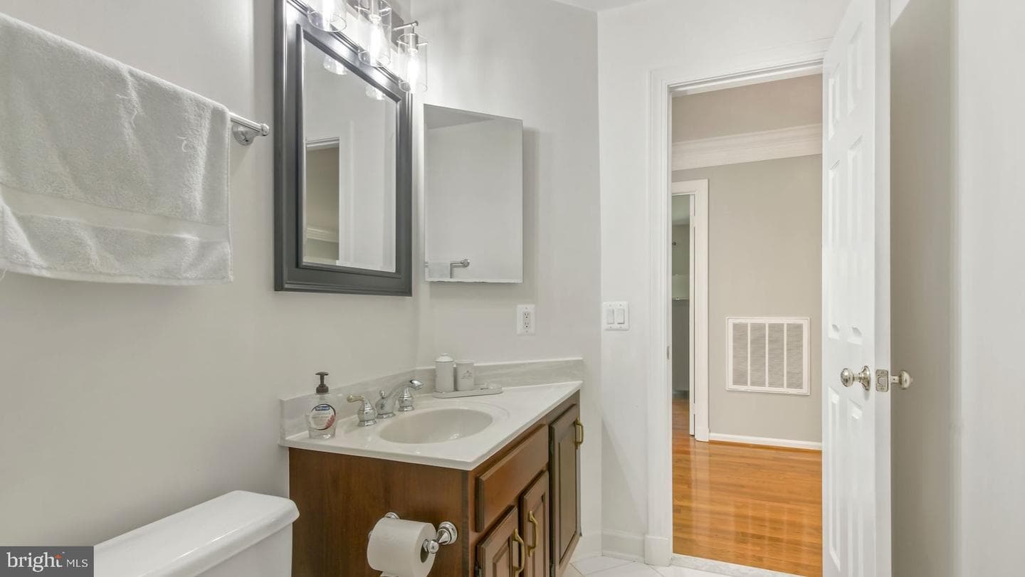 11317 Beach Mill Road photo 40