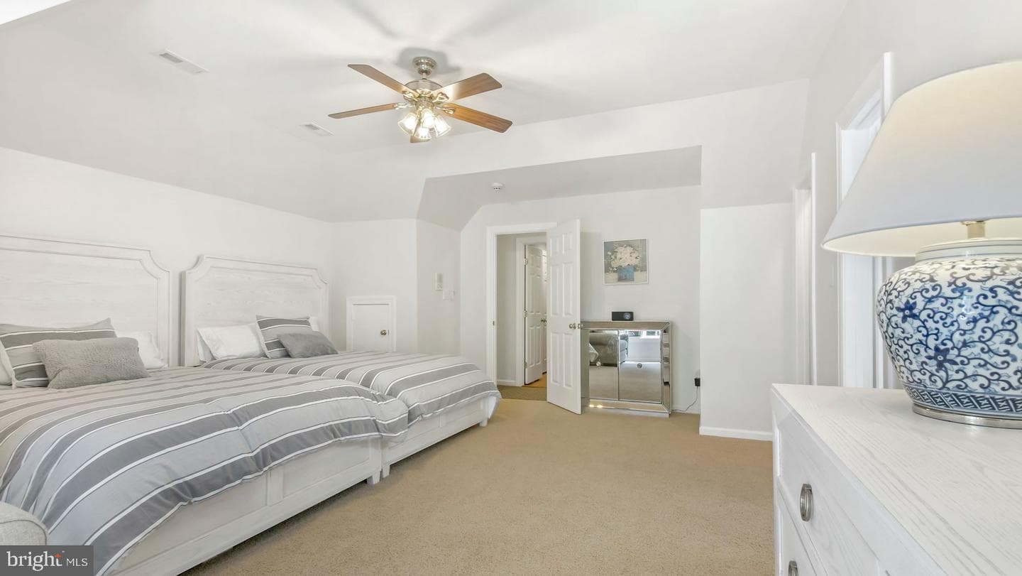 11317 Beach Mill Road photo 44