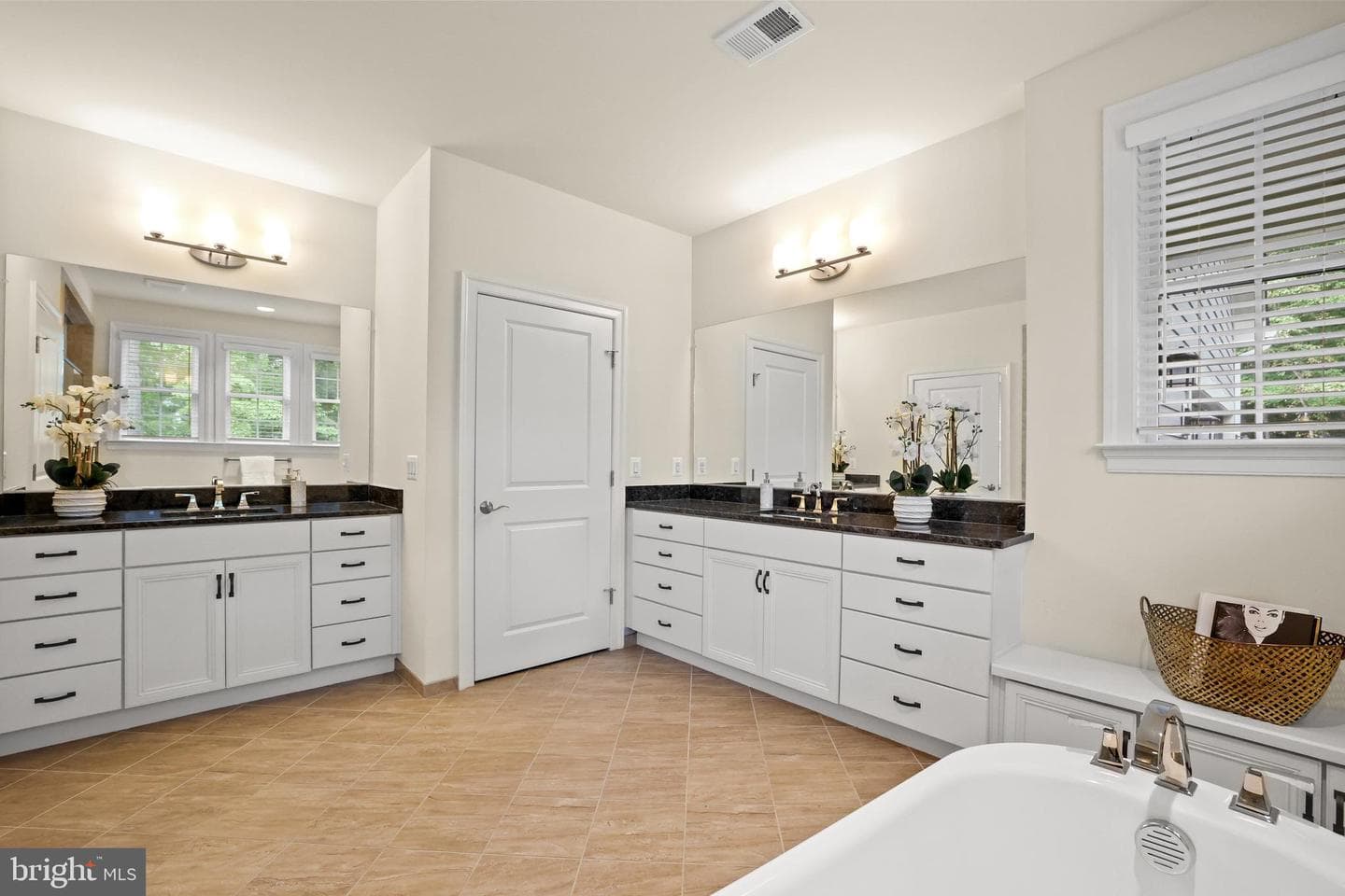 11319 Bellmont Drive photo 22