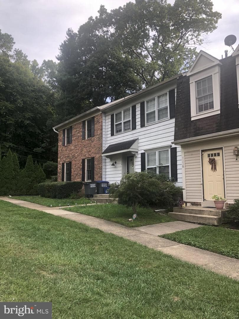 7340 Rolling Oak Lane photo 3