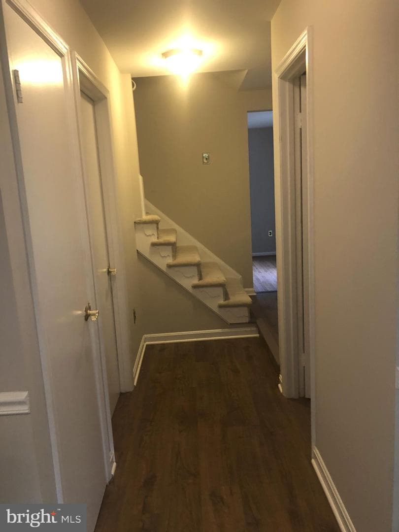 7340 Rolling Oak Lane photo 8