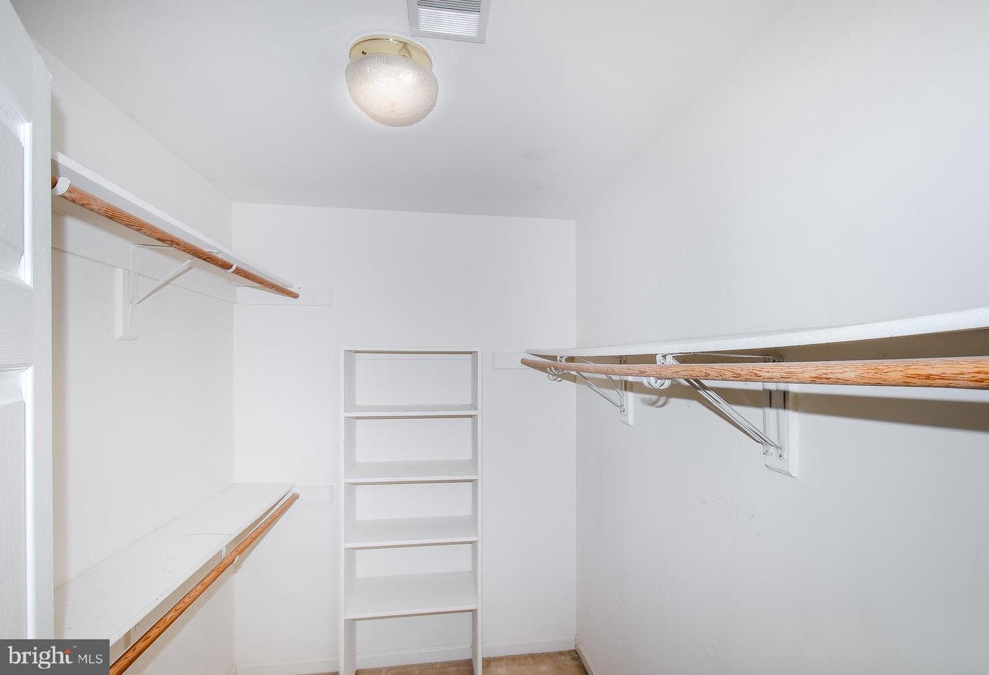 1507 Summerset Place photo 31