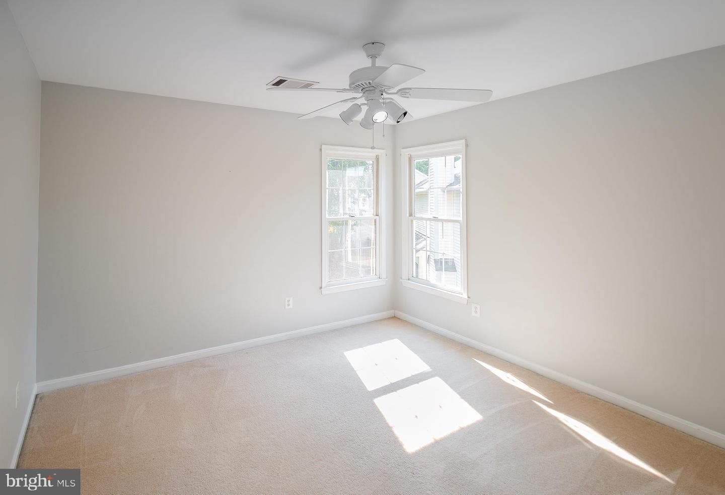 1507 Summerset Place photo 35