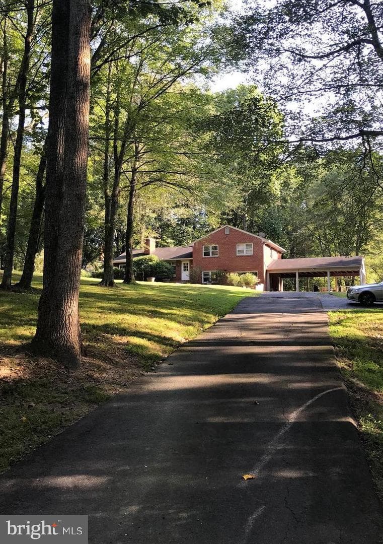 10209 Beach Mill Road photo 1