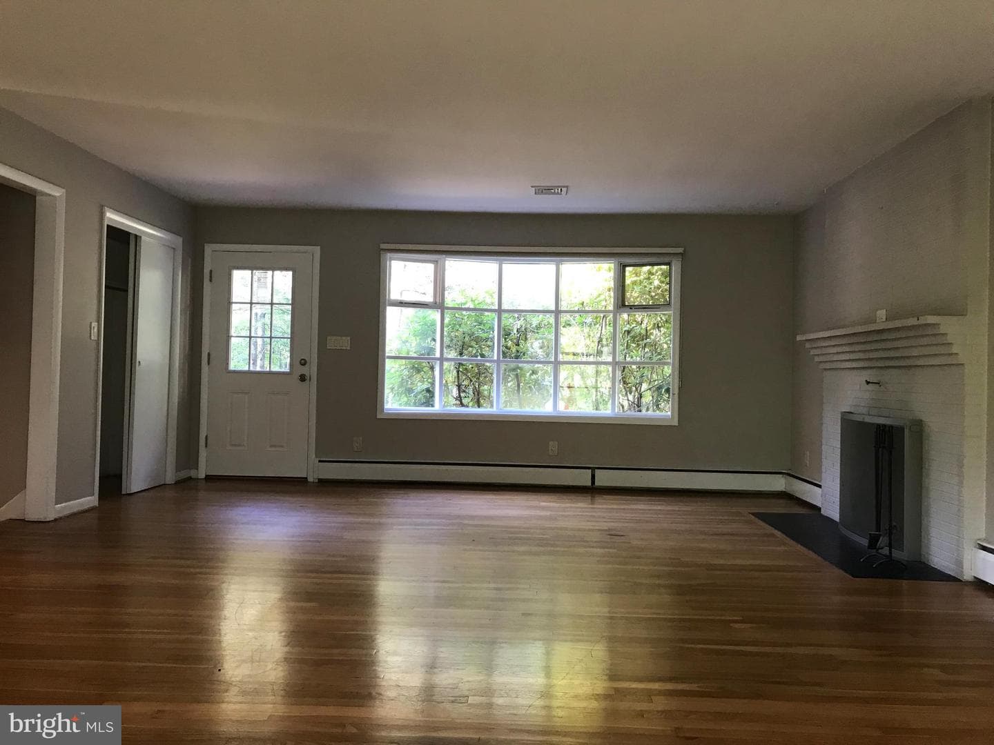 10209 Beach Mill Road photo 16