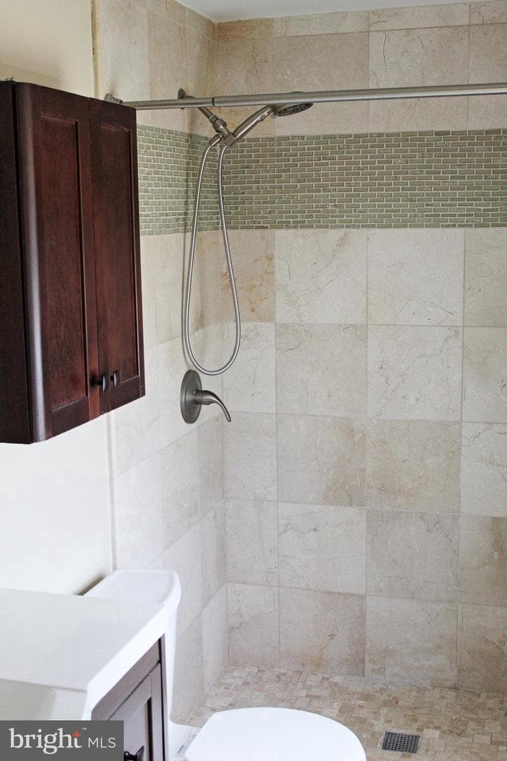 4138 Meadow Hill Lane photo 18
