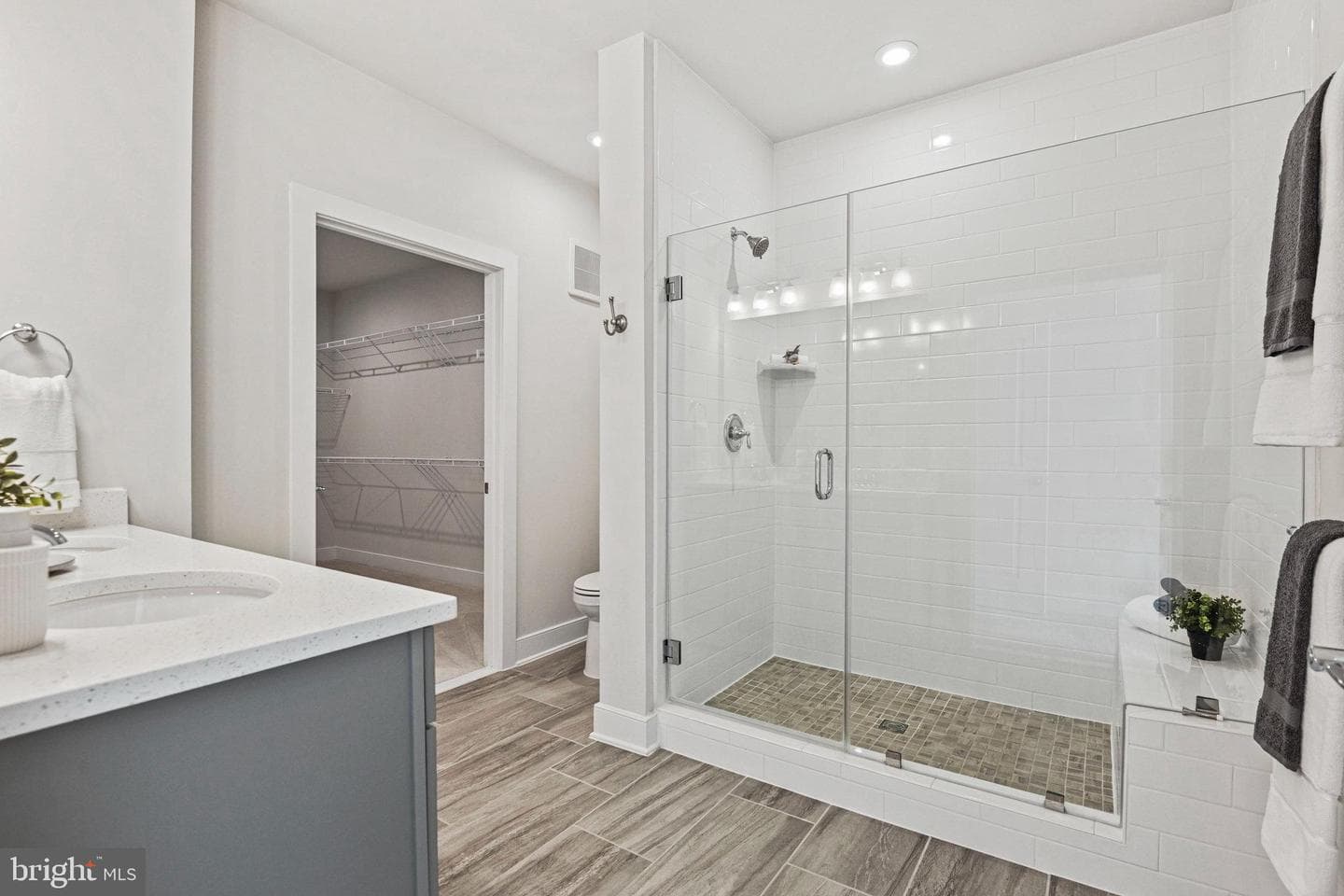 2324 Wind Charm Street #401 photo 16
