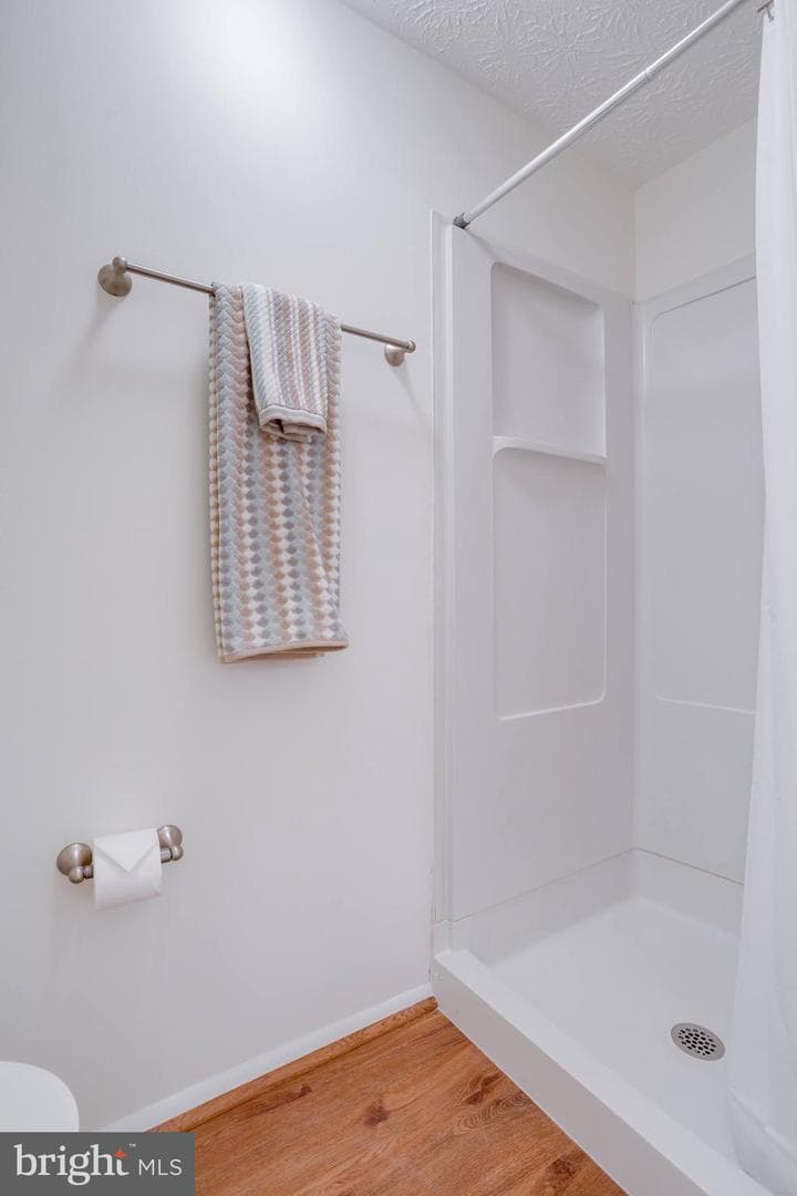 5516 Whitfield Court photo 22