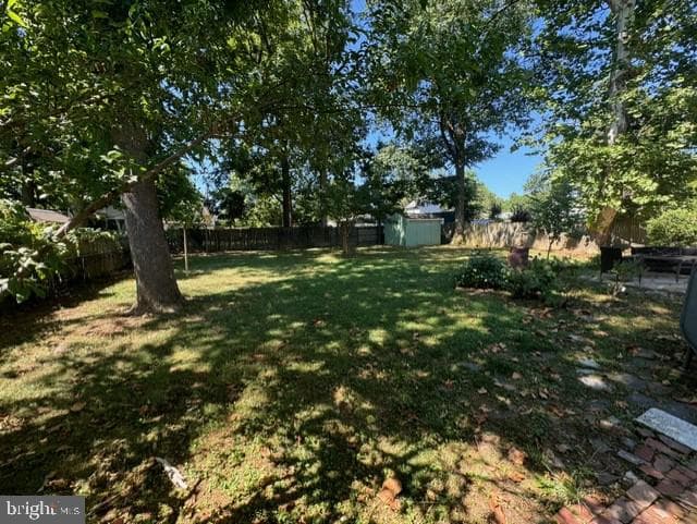 2821 E Lee Avenue photo 12