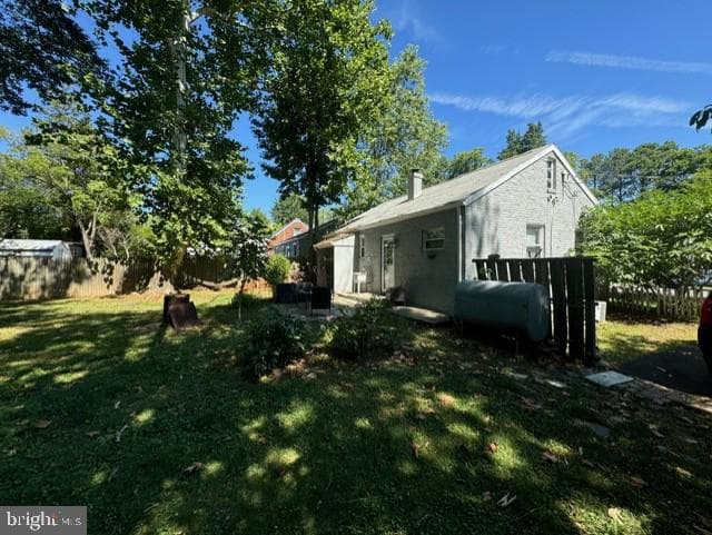 2821 E Lee Avenue photo 13