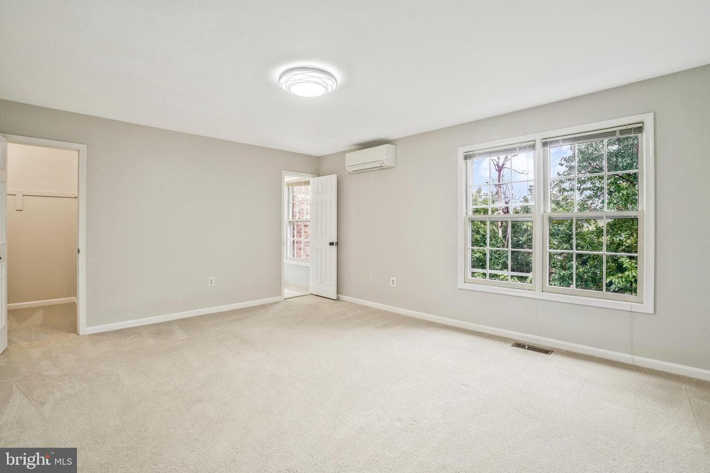 2131 Kings Mill Court photo 23