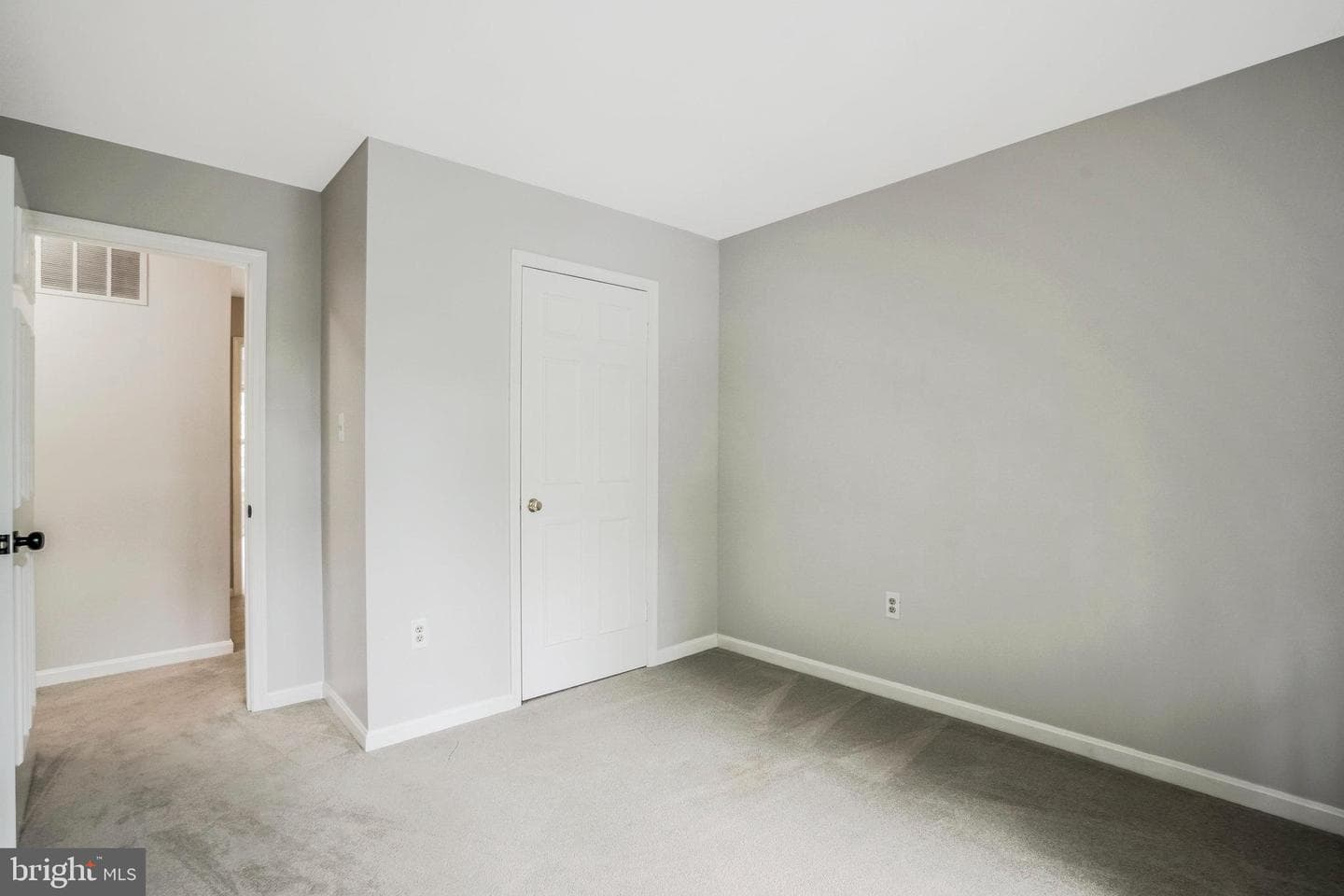 2131 Kings Mill Court photo 40