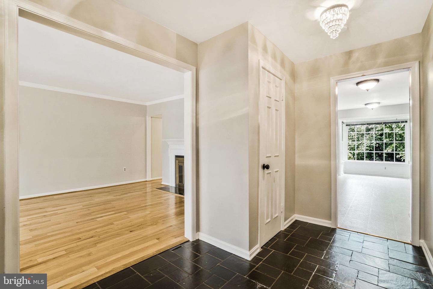 2131 Kings Mill Court photo 6